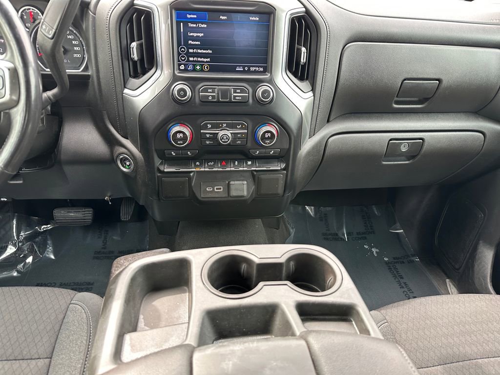 Used 2021 Chevrolet Silverado 1500 LT AWD/4WD image 11