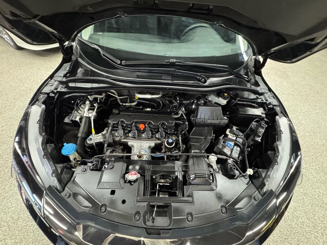 Used 2022 Honda HR-V EX image 39