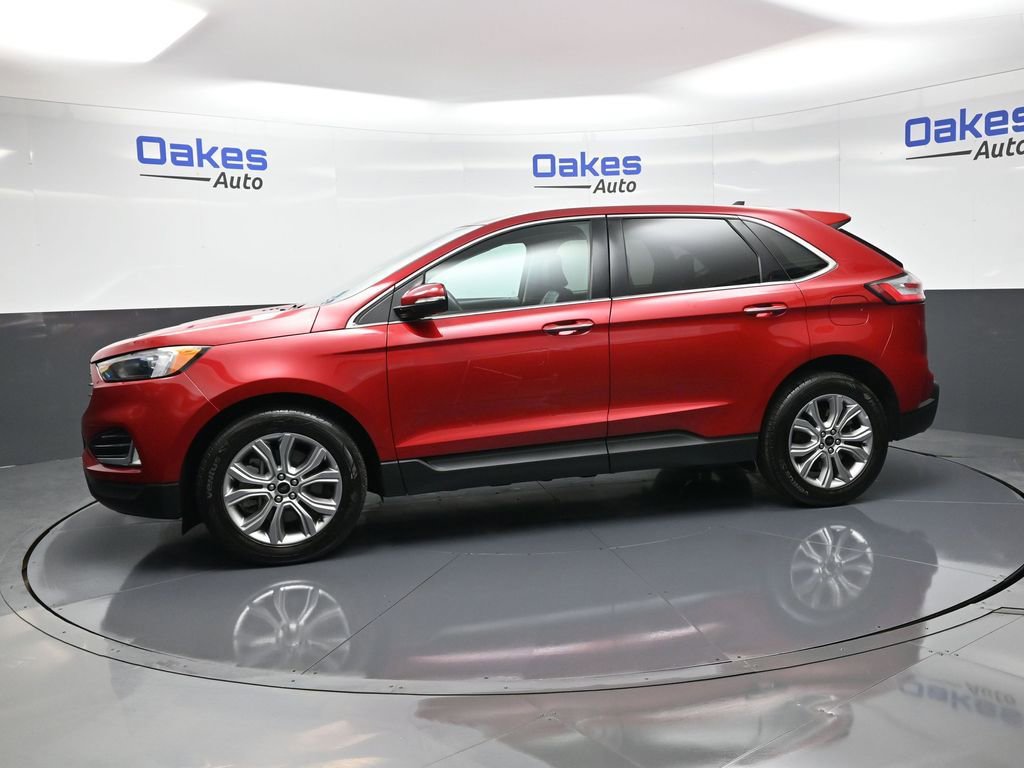 Used 2024 Ford Edge Titanium image 5