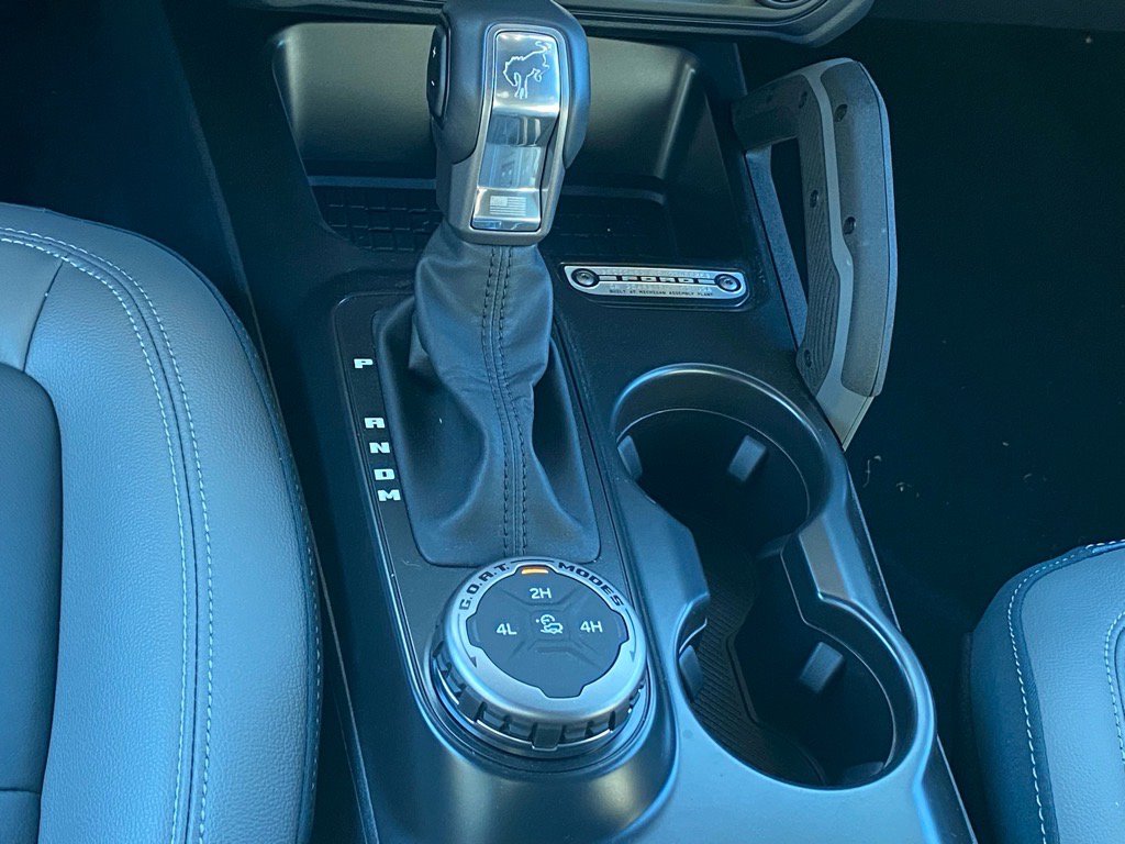 Used 2024 Ford Bronco Outer Banks image 11