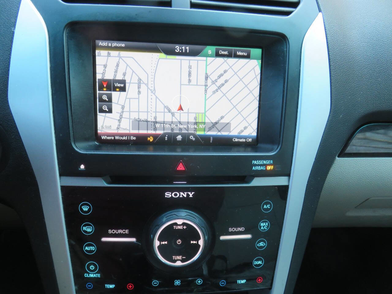 Used 2015 Ford Explorer Limited w/ Equipment Group 302A image 17