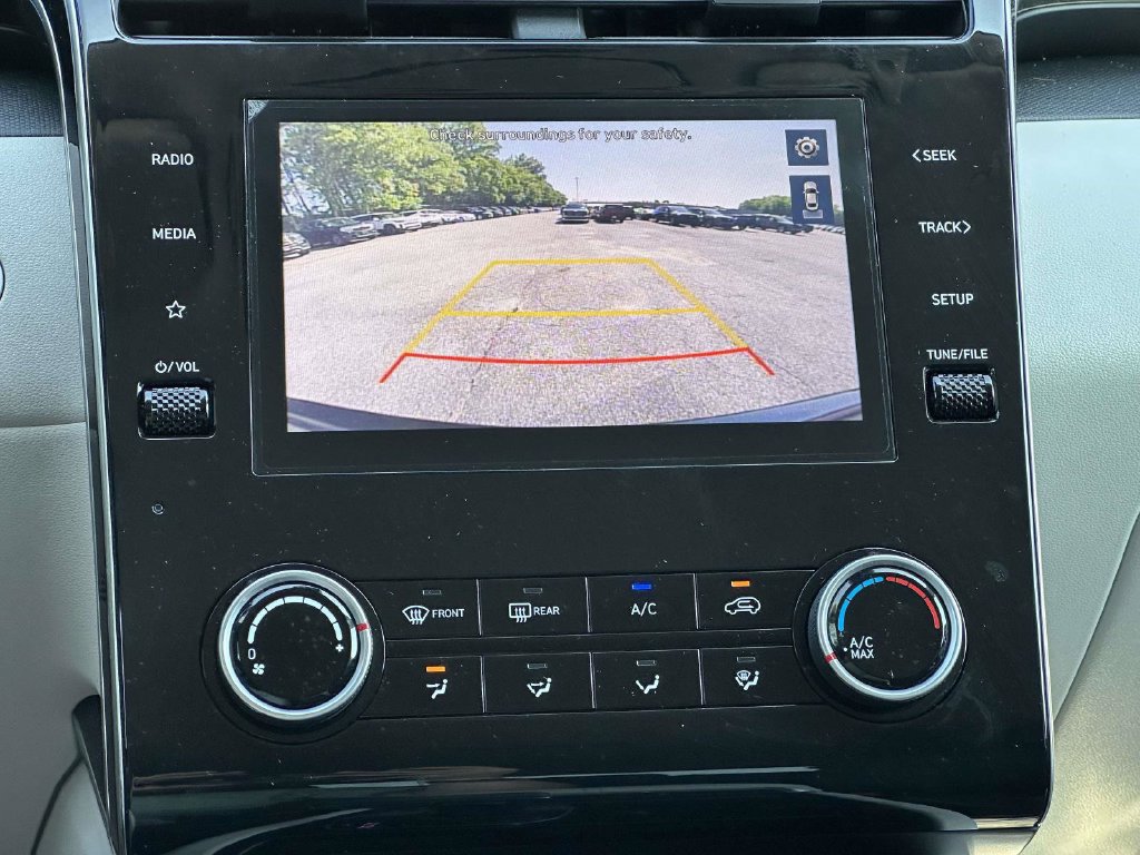 Certified 2023 Hyundai Tucson SEL AWD/4WD image 18