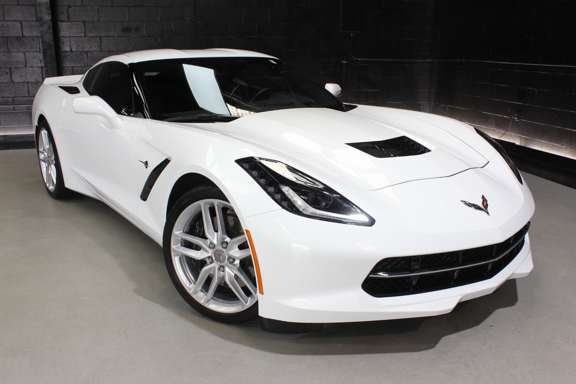 Used 2019 Chevrolet Corvette Stingray Coupe image 10