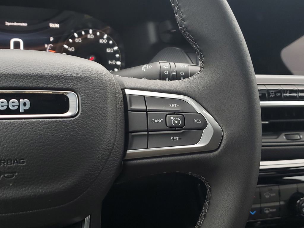 New 2026 Jeep Compass Latitude image 23