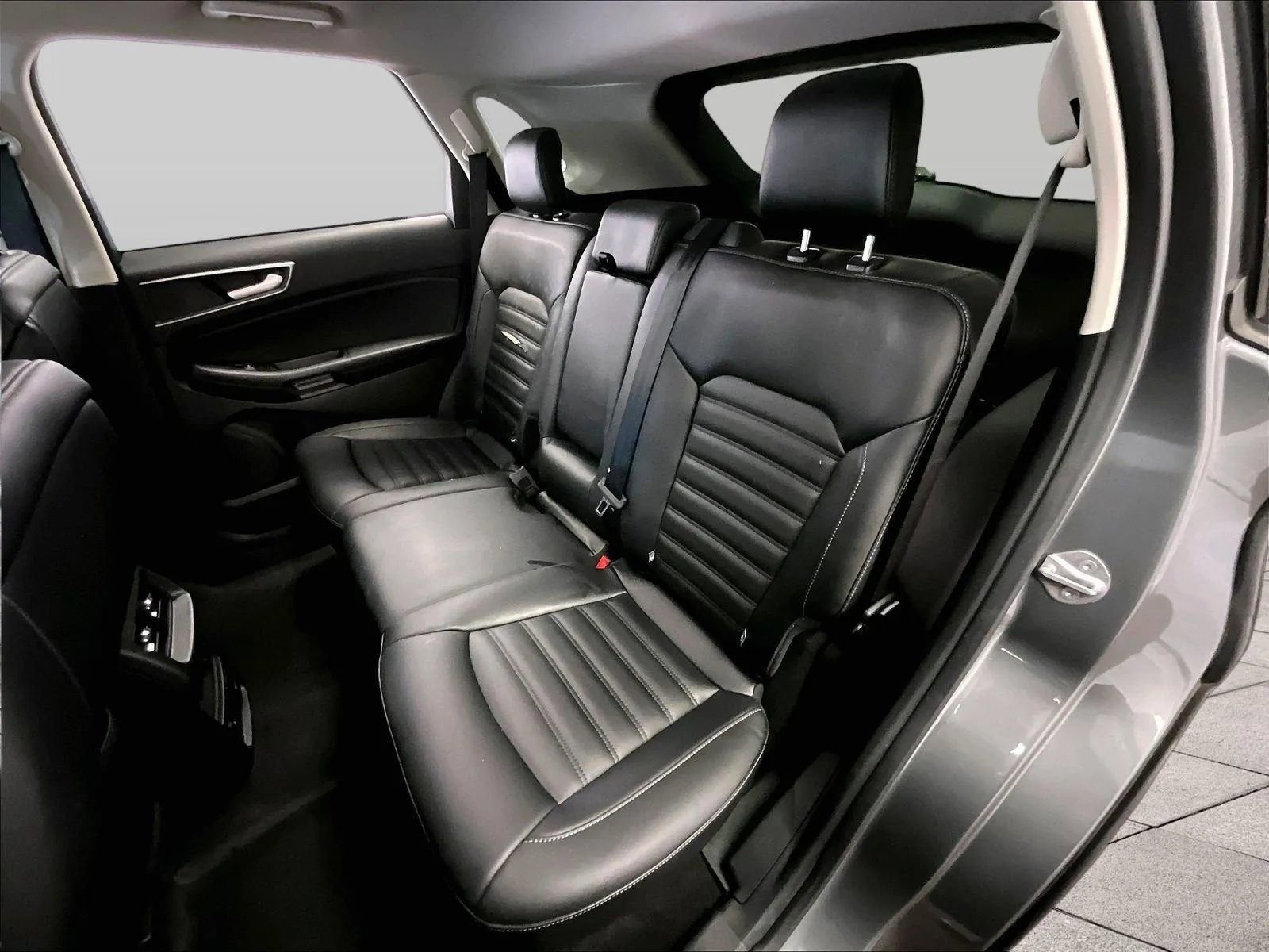 Certified 2024 Ford Edge SEL w/ Convenience Package AWD/4WD image 25