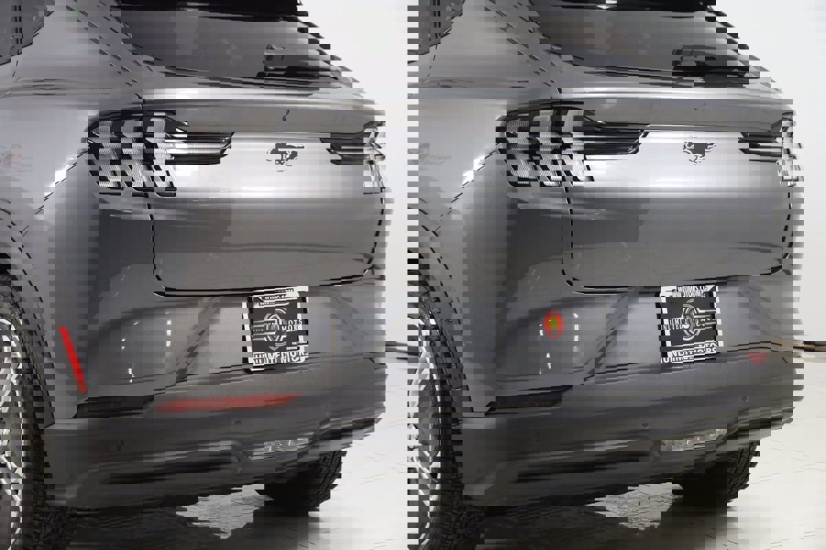 Used 2021 Ford Mustang Mach-E Select w/ Comfort/Appearance Package image 24