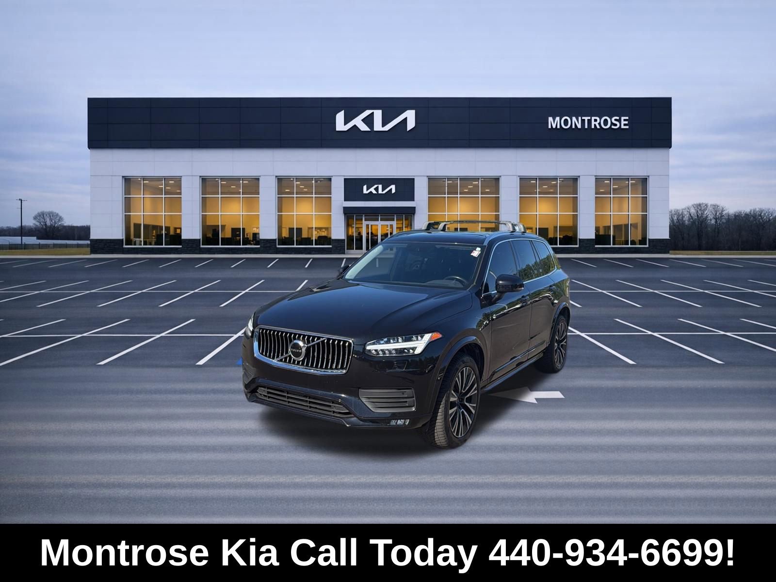 Used 2021 Volvo XC90 T6 Momentum AWD/4WD image 1