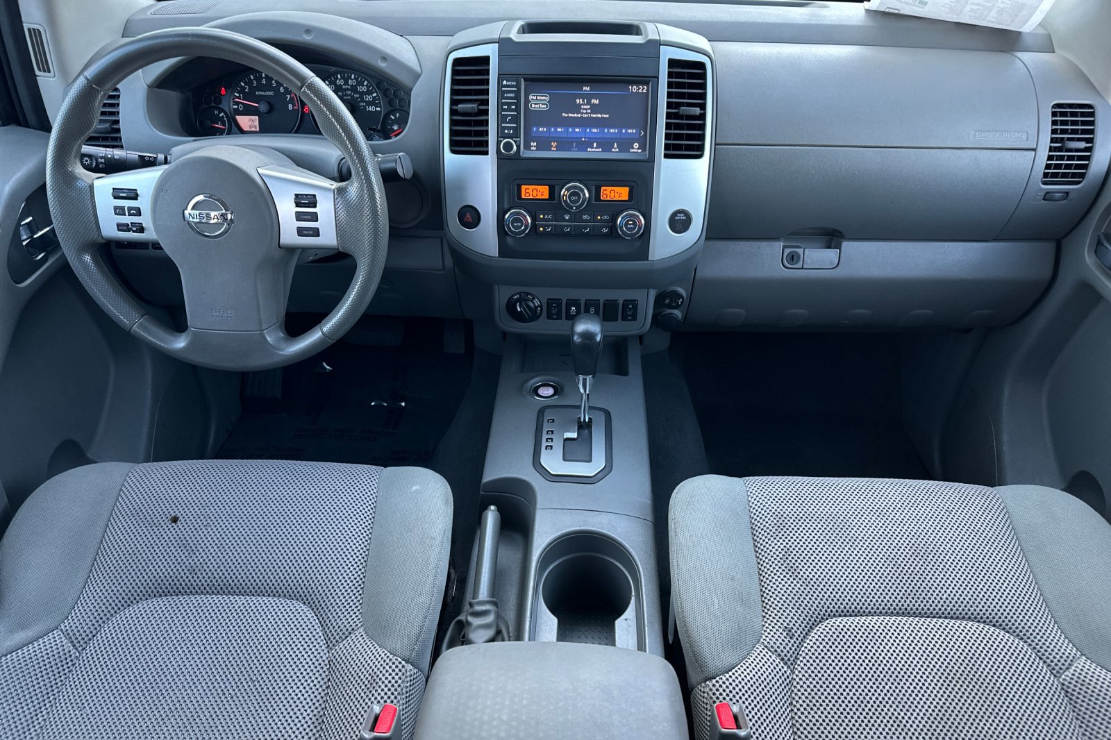 Used 2021 Nissan Frontier SV w/ Midnight Edition Floor Mats image 13