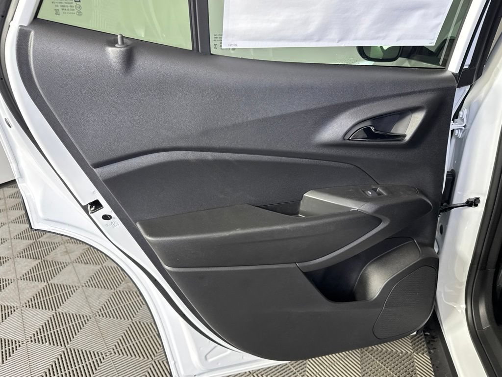 New 2026 Chevrolet Trax LS FWD image 29