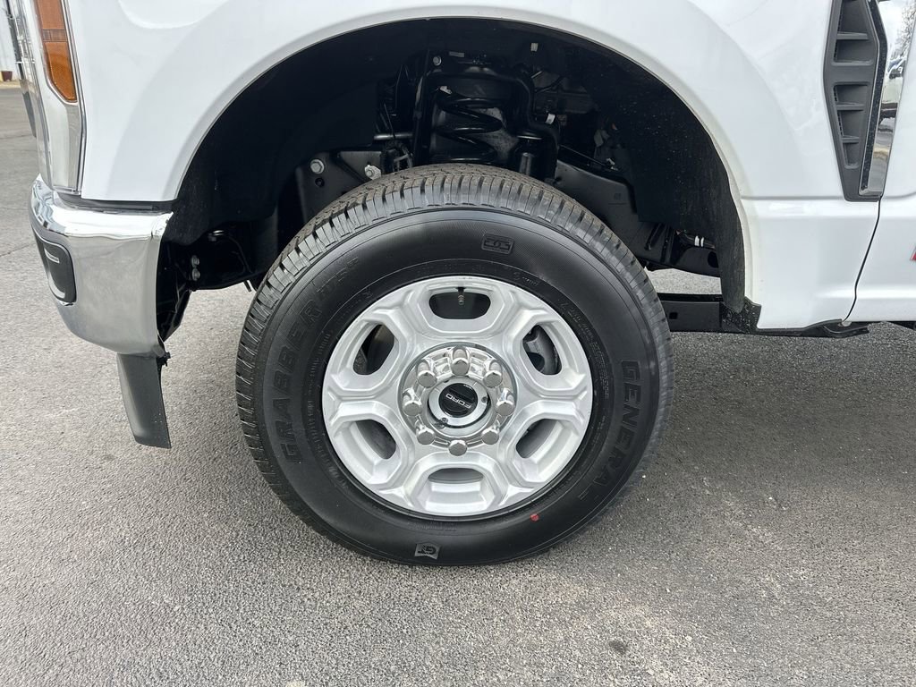 New 2026 Ford F250 XLT image 10