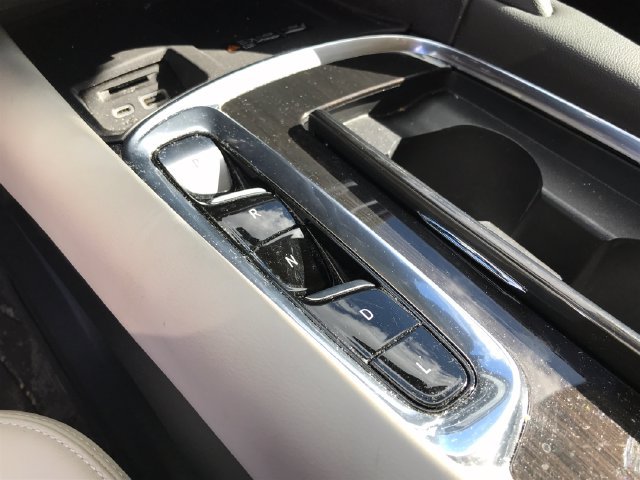 Certified 2024 Buick Enclave Essence w/ Trailering Package, 5000 lbs. AWD/4WD image 32