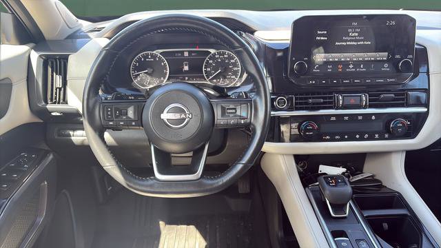 Used 2023 Nissan Pathfinder SL w/ SL Premium Package AWD/4WD image 20