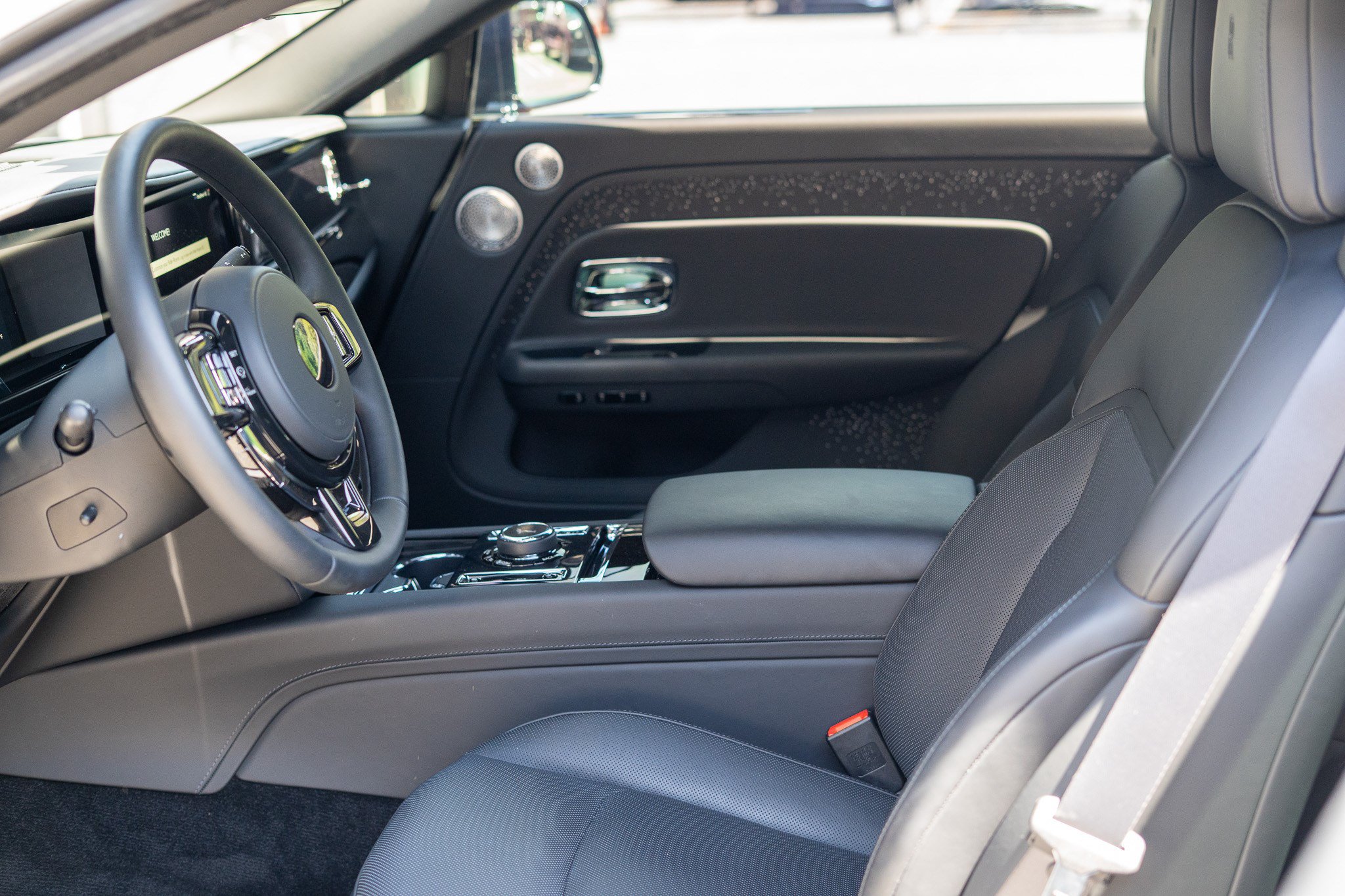 Certified 2024 Rolls-Royce Spectre w/ Spectre Launch Package AWD/4WD image 15