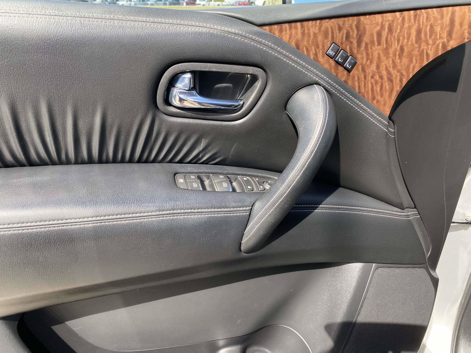 Used 2019 Nissan Armada SL w/ Premium Package RWD image 18