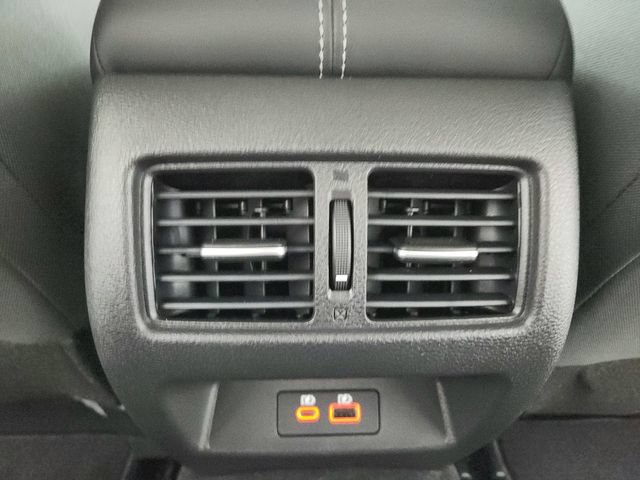 New 2026 Nissan Altima 2.5 SV w/ SV Special Edition Package FWD image 38