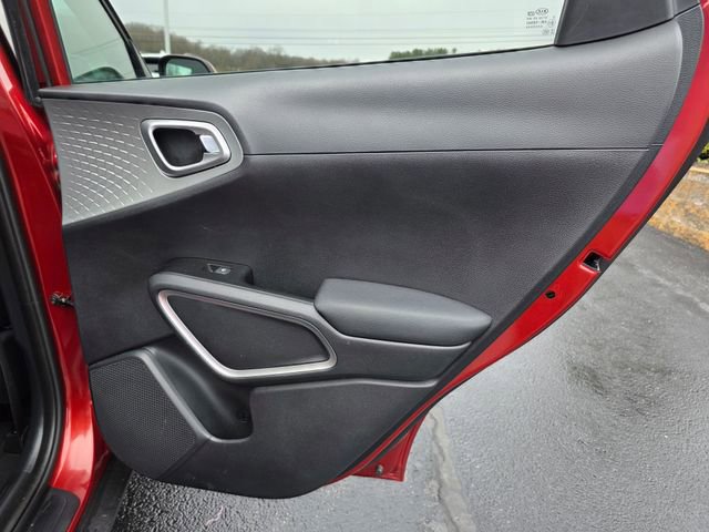 Used 2020 Kia Soul LX image 20