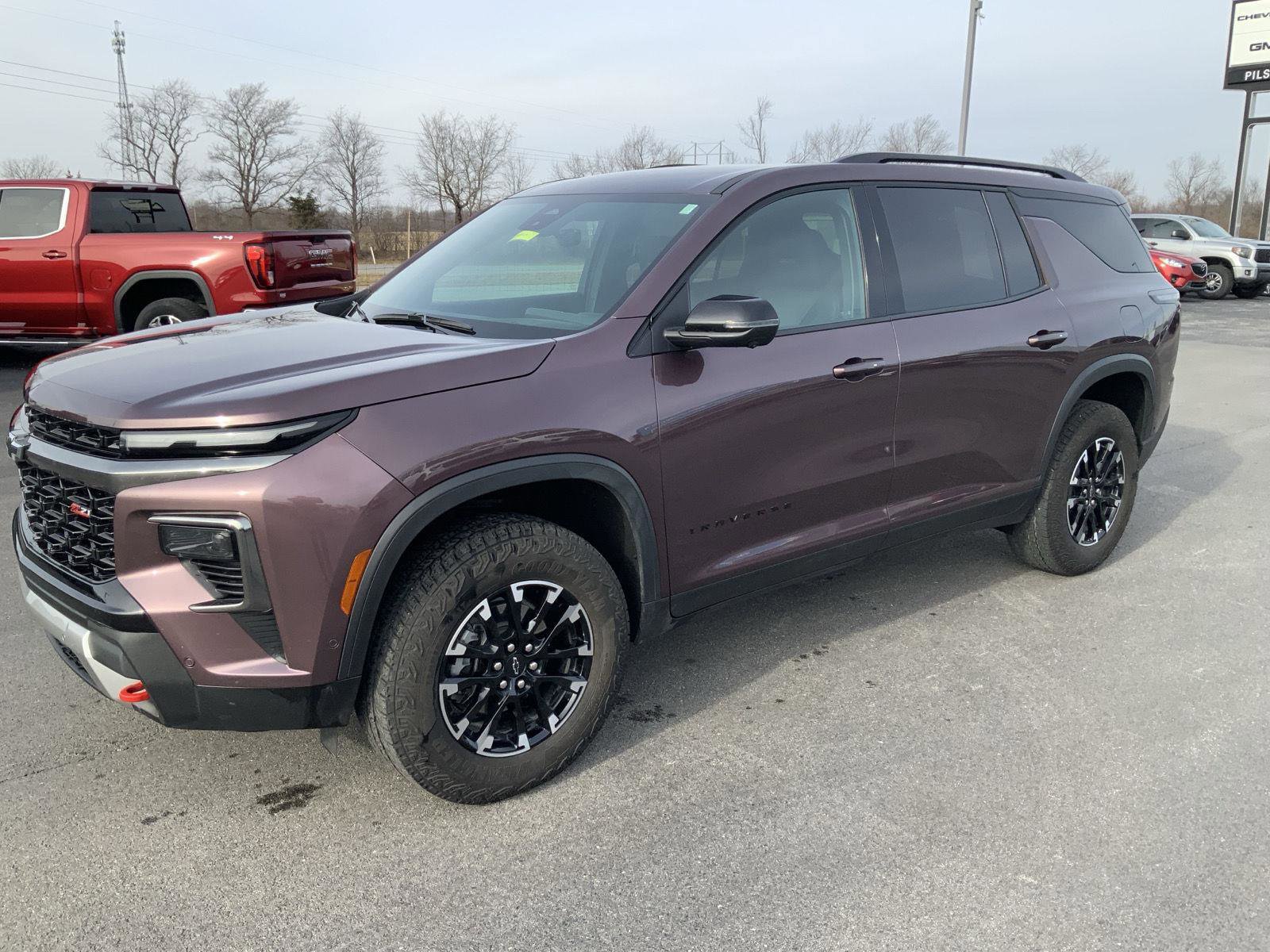 Used 2024 Chevrolet Traverse Z71 w/ Enhanced Driving Package image 7