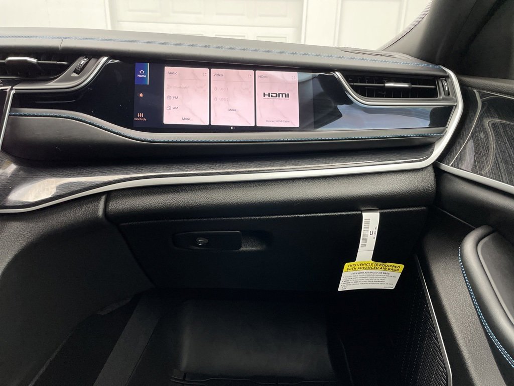 Used 2022 Jeep Grand Cherokee Trailhawk w/ Advanced Protech Group II image 54