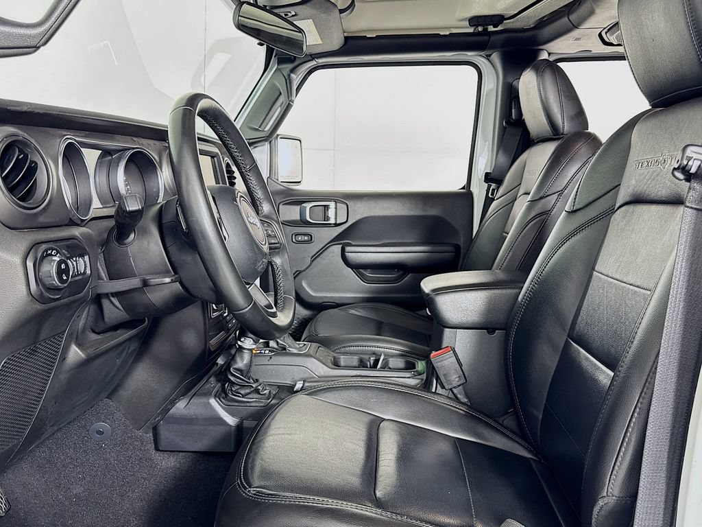 Used 2021 Jeep Gladiator Sport AWD/4WD image 12