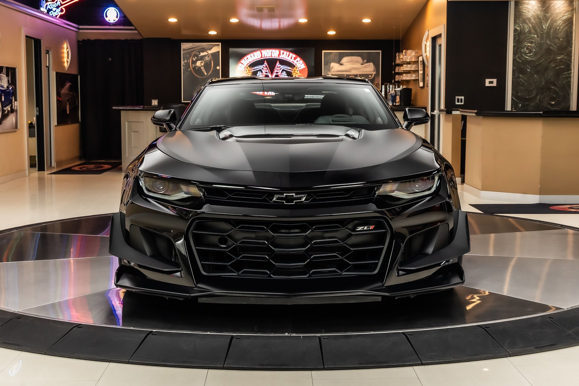 Used 2022 Chevrolet Camaro ZL1 image 7