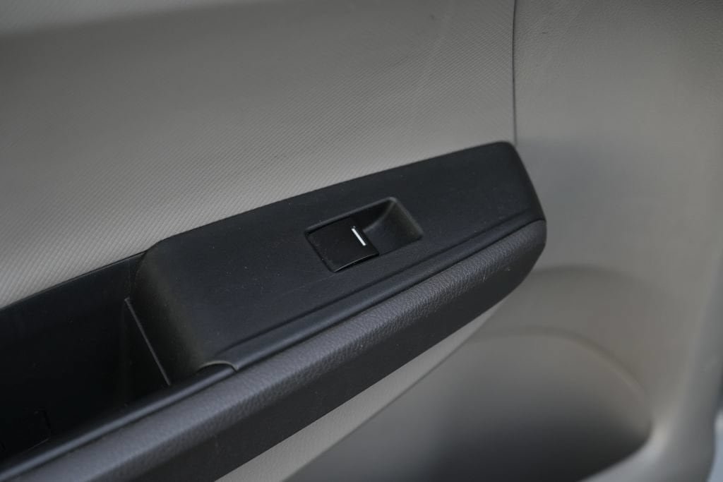 Used 2010 Honda Accord LX-P image 25