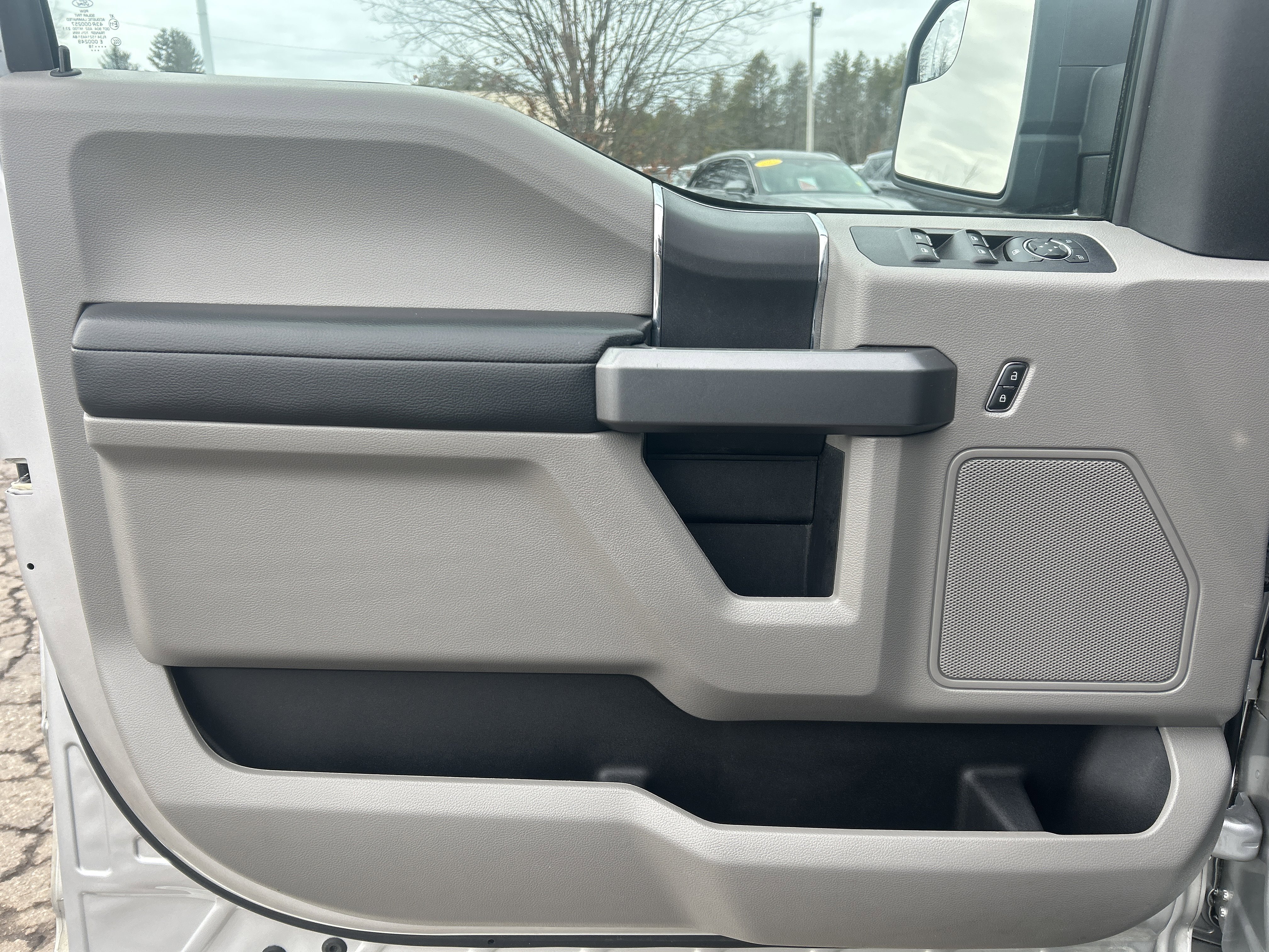 Used 2018 Ford F150 XLT w/ Trailer Tow Package image 13