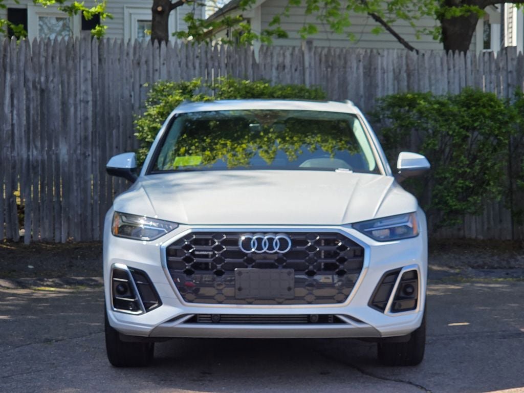 Used 2025 Audi Q5 e Premium Plus w/ Premium Plus Package AWD/4WD image 11