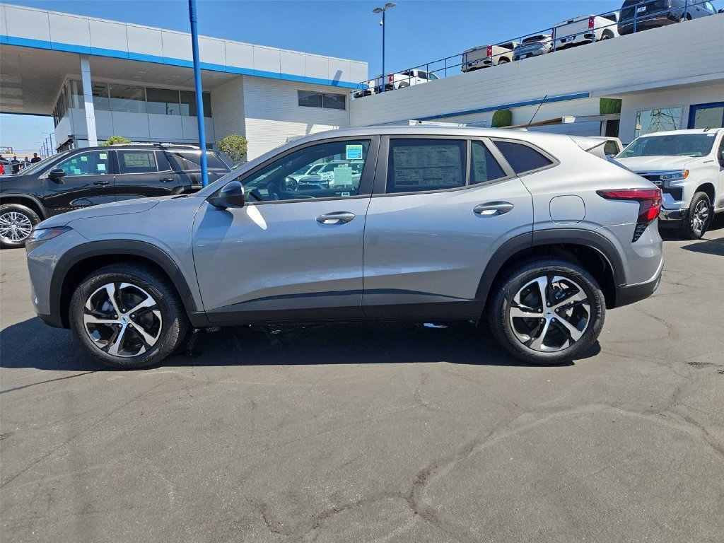 New 2026 Chevrolet Trax RS w/ Driver Confidence Package FWD image 30