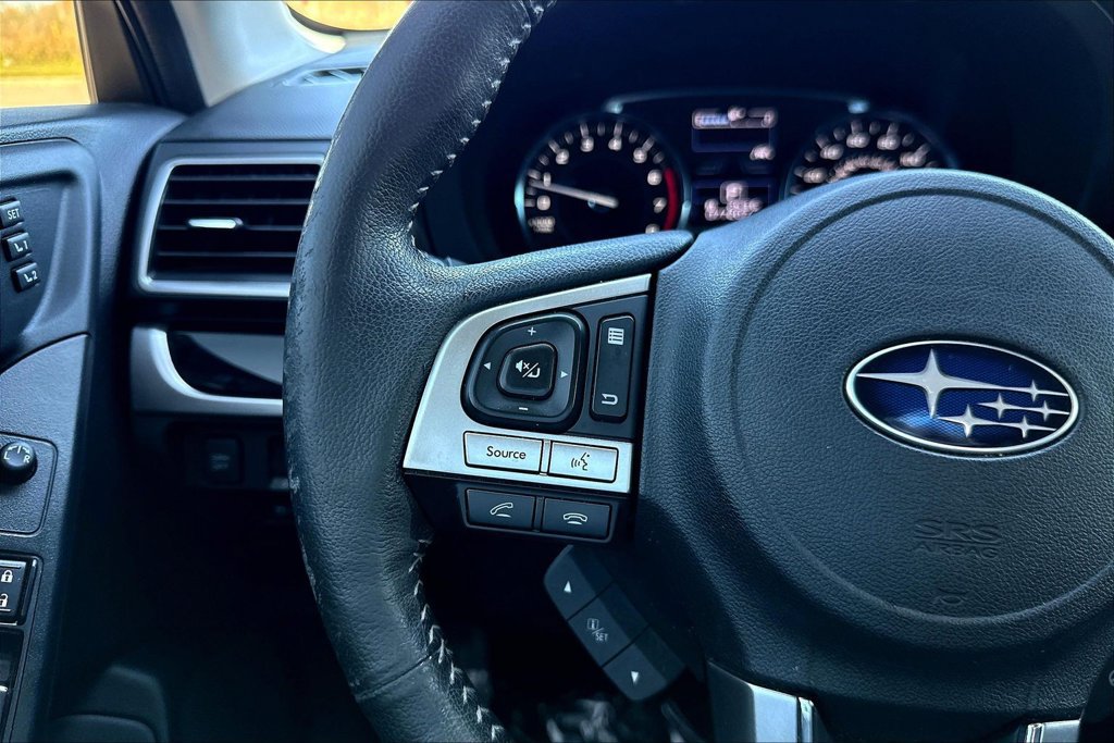 Used 2018 Subaru Forester 2.5i Touring AWD/4WD image 13