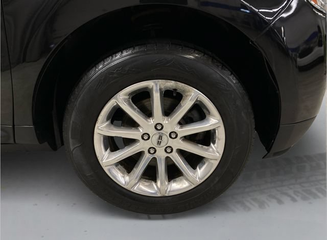 Used 2014 Lincoln MKX AWD w/ Equipment Group 101A image 15