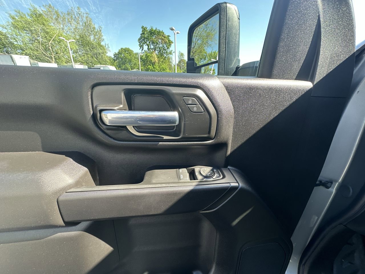 New 2025 GMC Sierra 2500 Pro w/ Convenience Package image 13