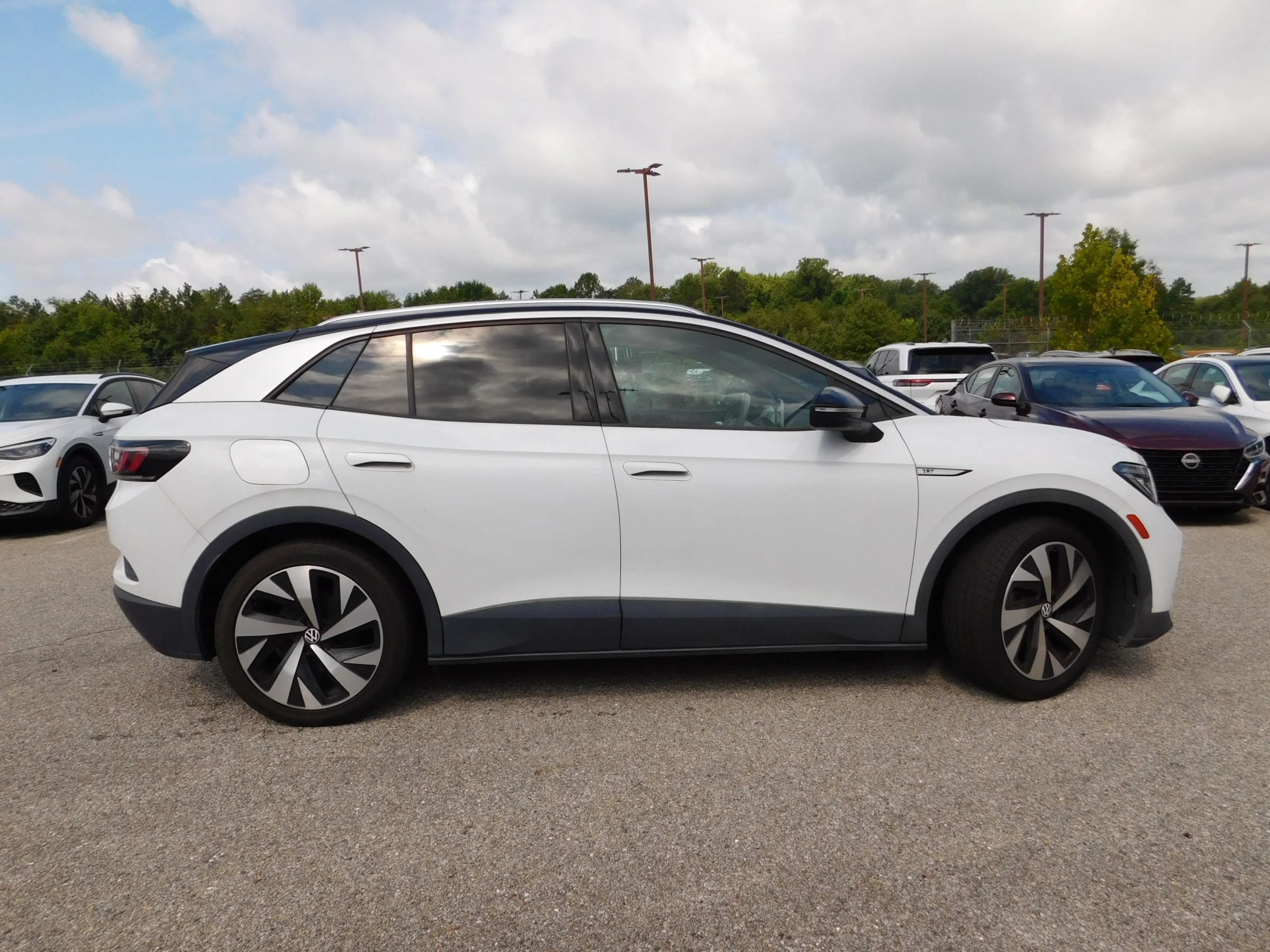 Used 2021 Volkswagen ID.4 1st Edition RWD image 4