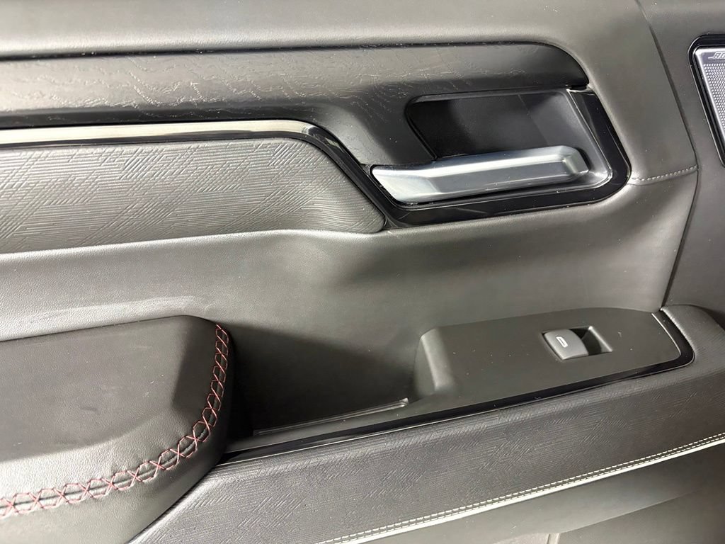 Used 2025 GMC Sierra 1500 AT4X AWD/4WD image 42