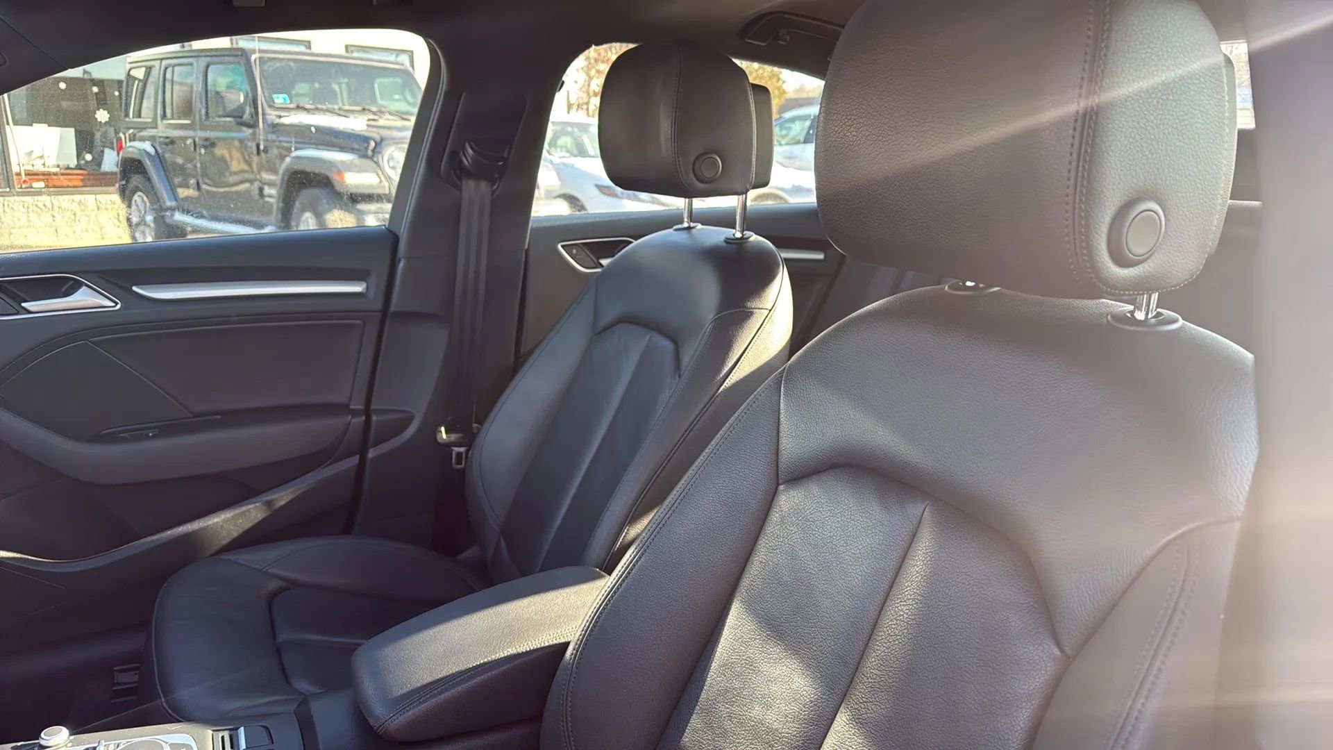 Used 2016 Audi A3 2.0T Premium image 16