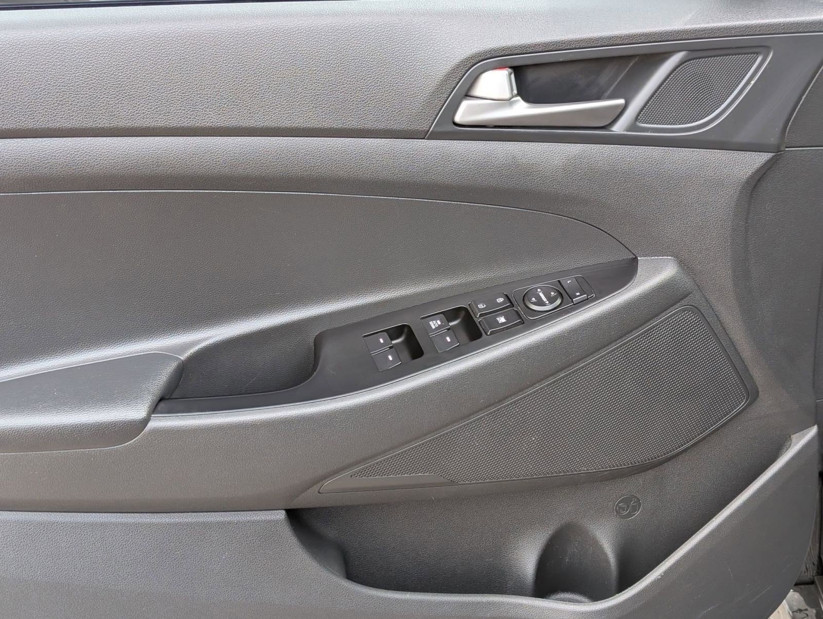 Used 2017 Hyundai Tucson SE image 14