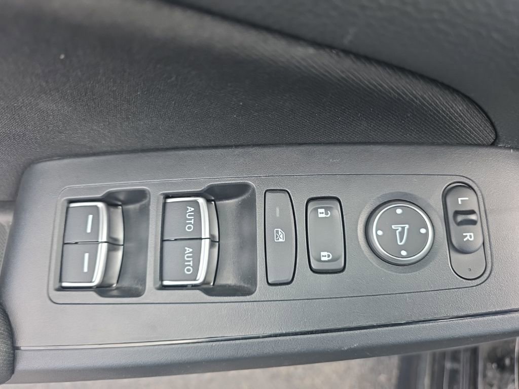 Used 2023 Honda Civic EX image 12