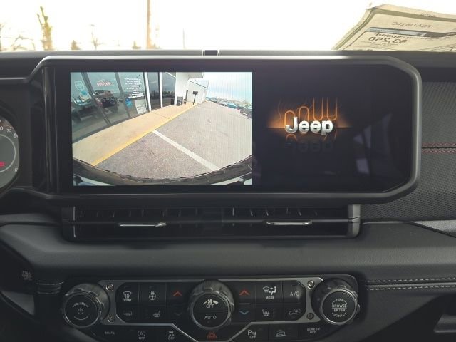 New 2026 Jeep Wrangler Unlimited Rubicon w/ Safety Group image 18