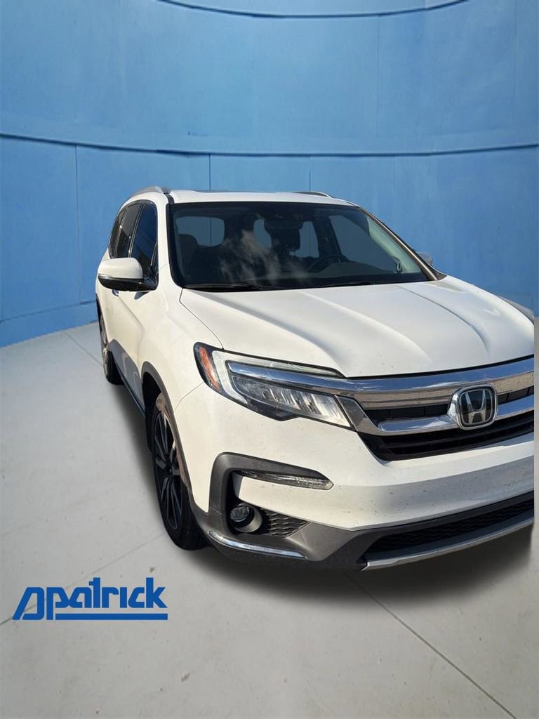 Used 2021 Honda Pilot Touring image 1