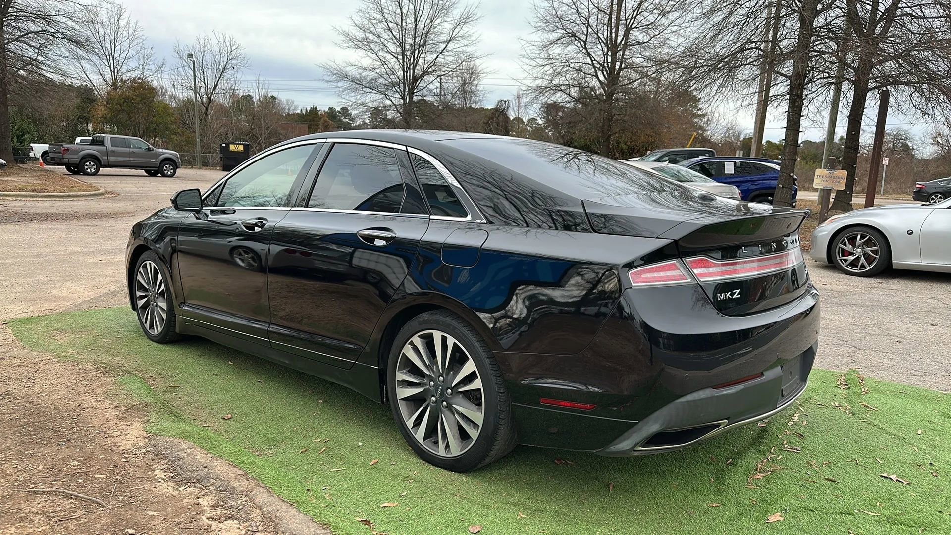 Used 2017 Lincoln MKZ Reserve w/ Climate Package image 8