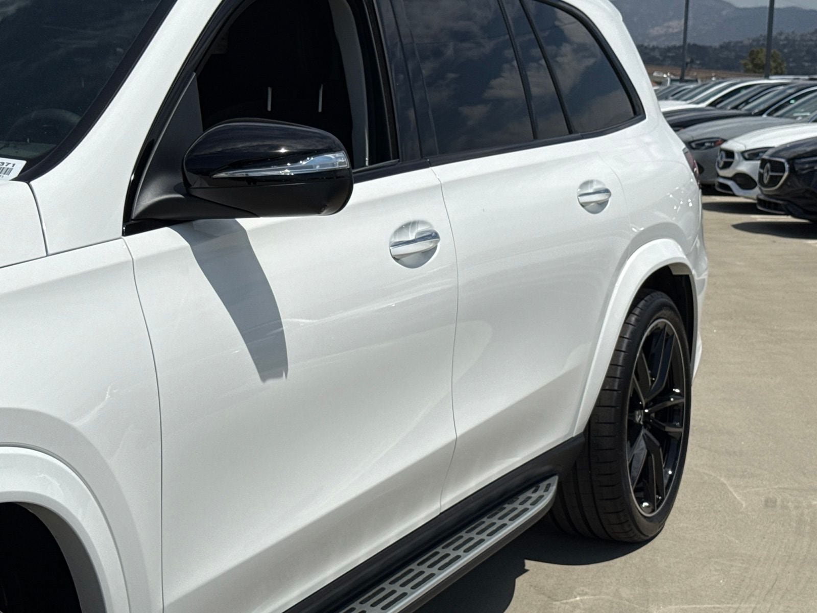 New 2026 Mercedes-Benz GLS 450 4MATIC image 4