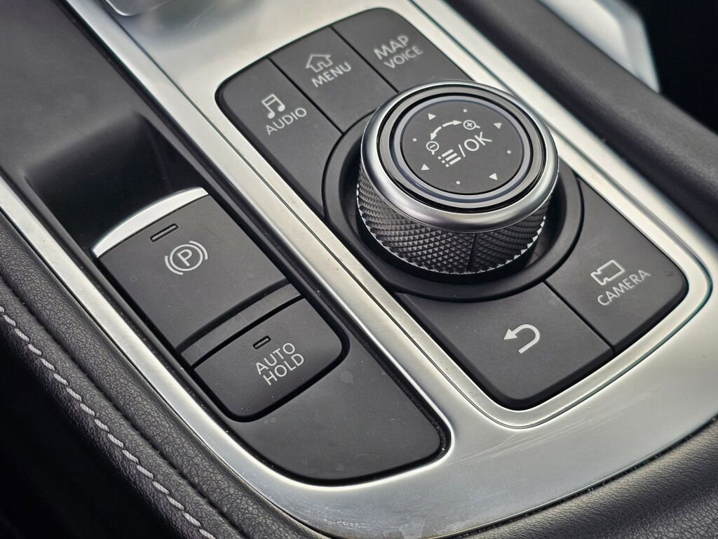 Used 2023 INFINITI QX60 Luxe w/ Cargo Package image 36