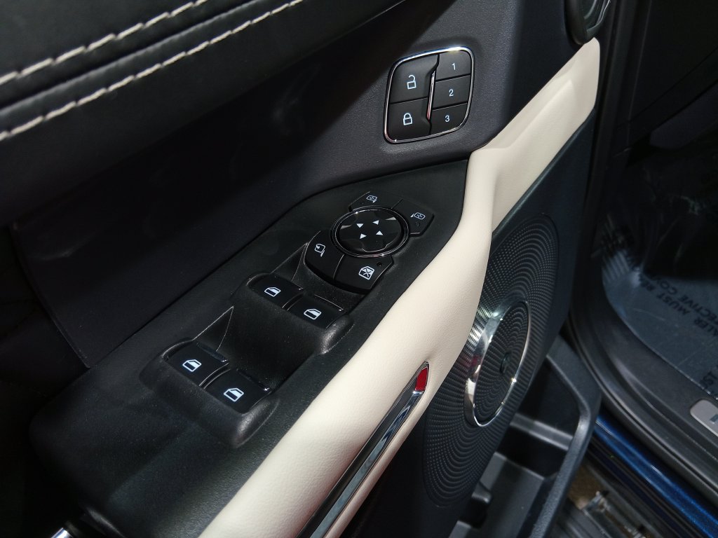 Certified 2021 Ford Expedition Platinum AWD/4WD image 20