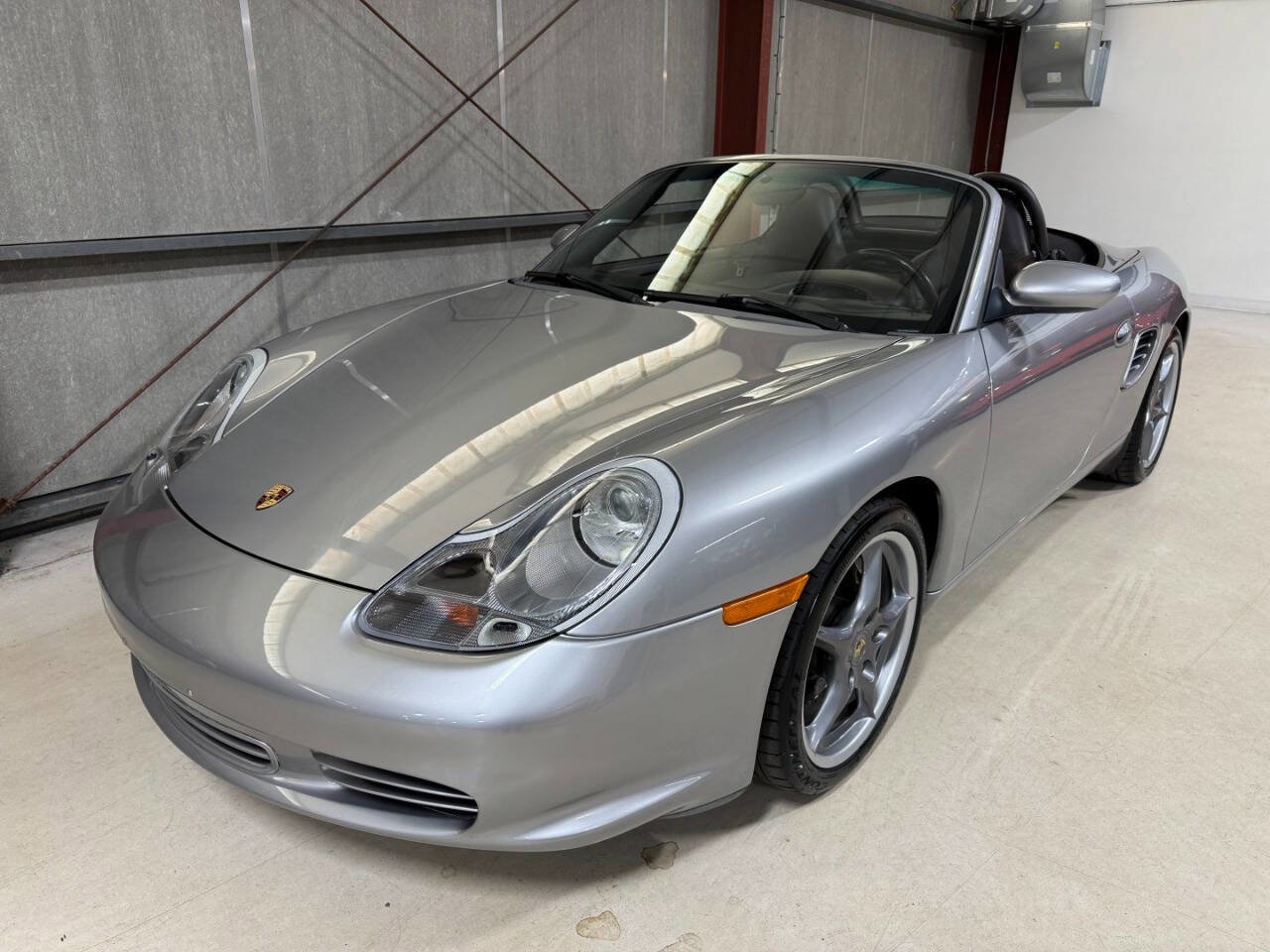 Used 2004 Porsche Boxster S RWD image 3
