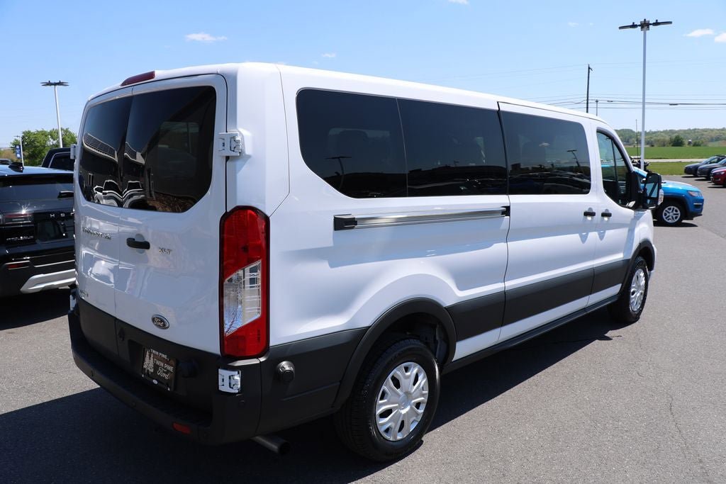Used 2024 Ford Transit 350 XLT RWD image 8