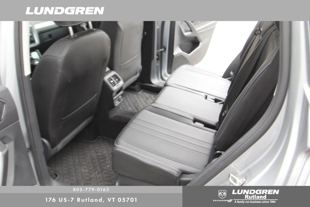 Used 2023 Volkswagen Tiguan SE w/ Panoramic Sunroof Package AWD/4WD image 21