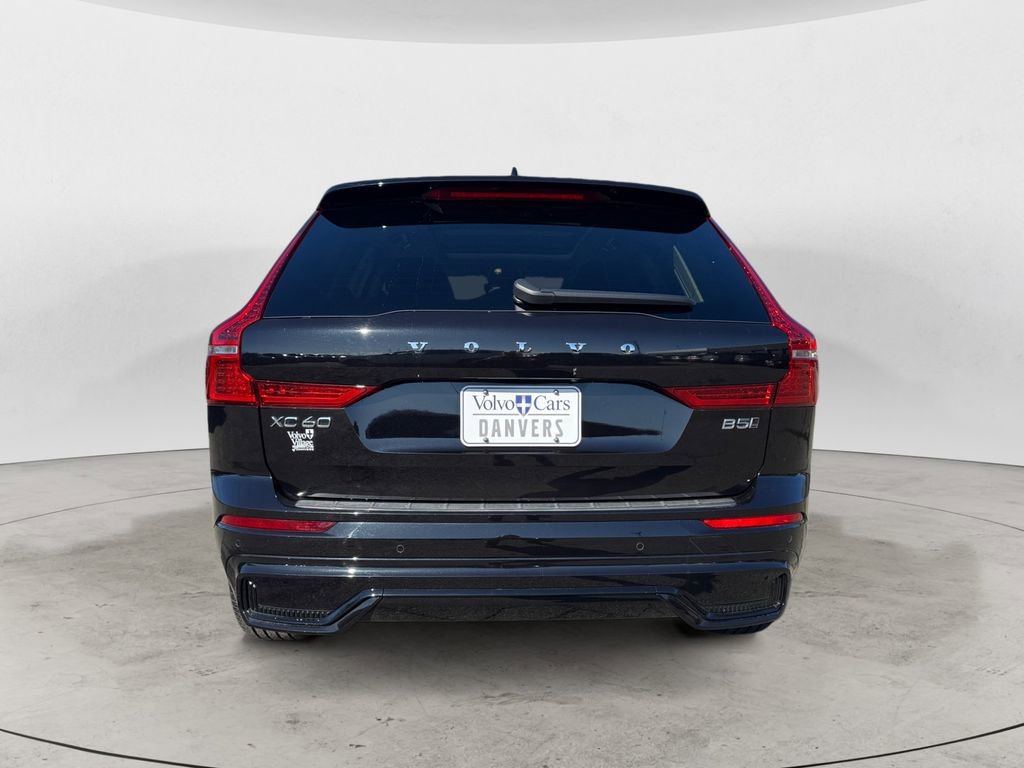 Certified 2024 Volvo XC60 B5 Core w/ Protection Package Premier AWD/4WD image 5