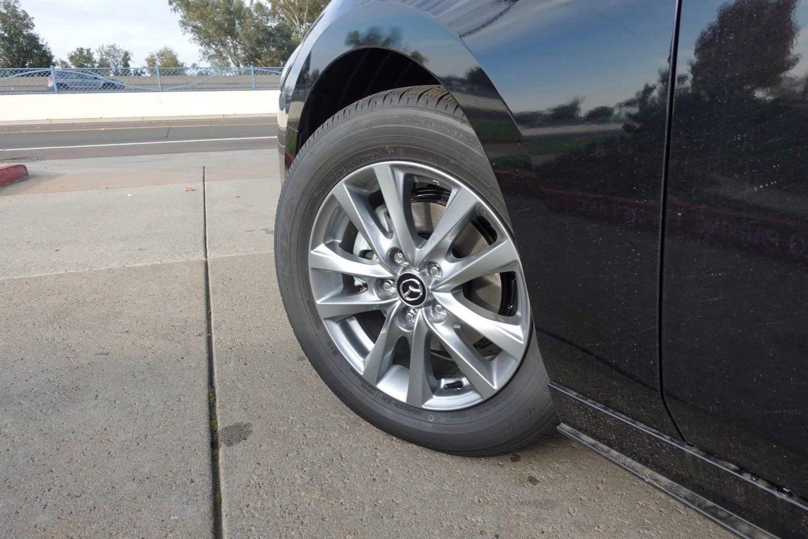 New 2026 MAZDA MAZDA3 s FWD image 8