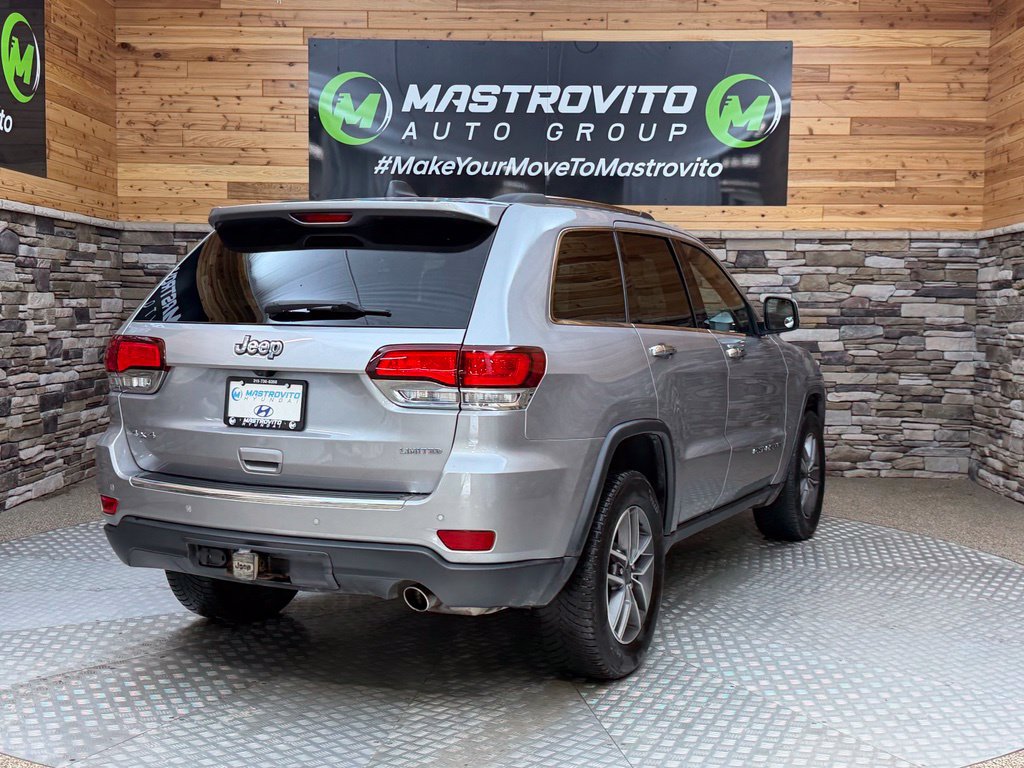 Used 2021 Jeep Grand Cherokee Limited AWD/4WD image 24