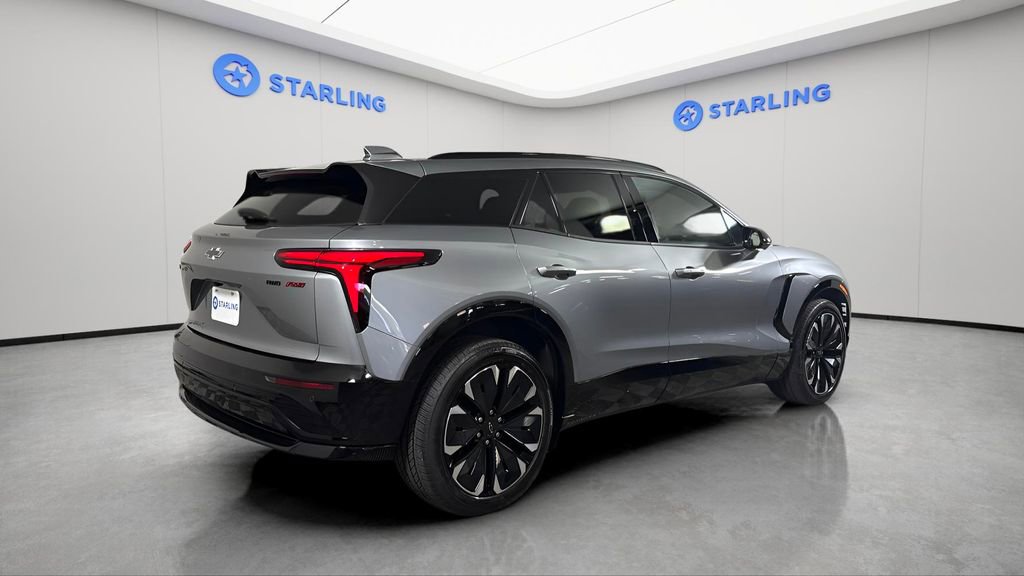 Used 2025 Chevrolet Blazer EV RS AWD/4WD image 9