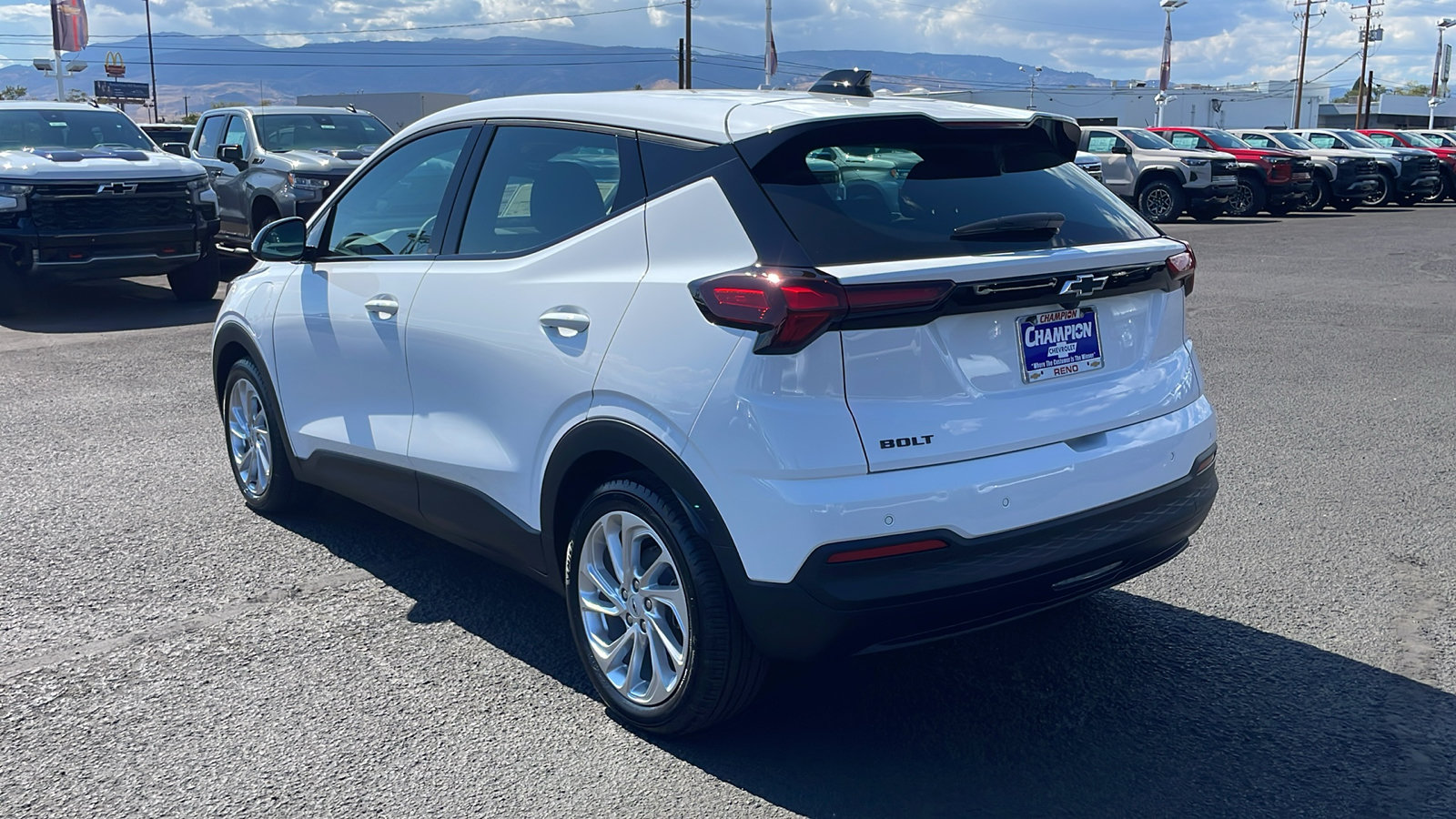 New 2027 Chevrolet Bolt LT w/ Comfort Package FWD image 8